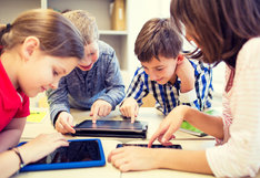 kids on ipads